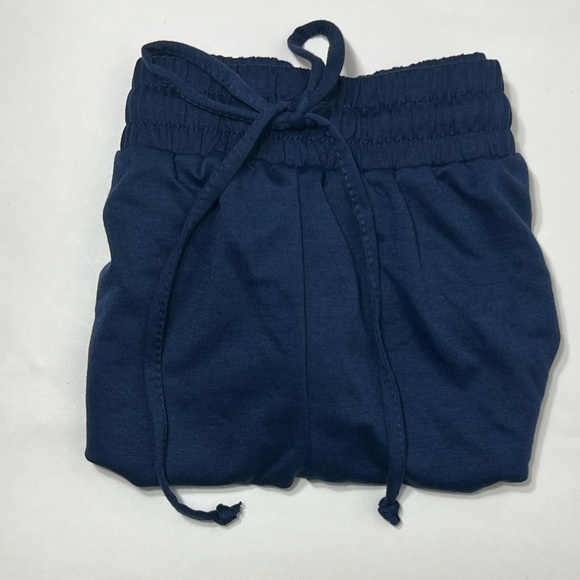 PSK collective Women’s running short, Moisture wicking, mid length,Navy, Medium - Picture 4 of 6